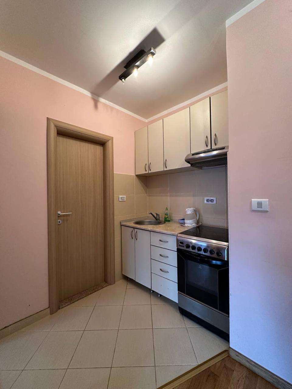 Apartment Lido Of Herceg Novi Bijela Екстериор снимка